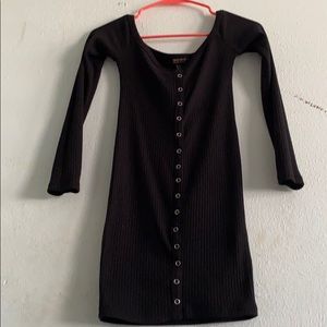 Off the shoulder bodycon dress